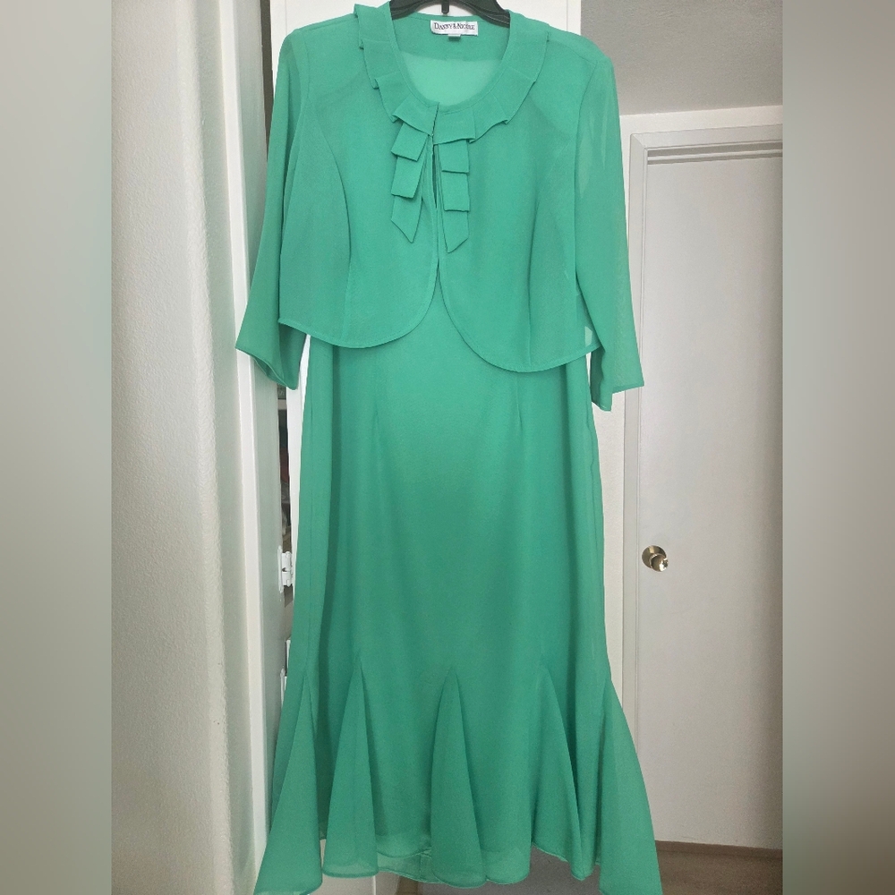 Danny & Nicole Emerald Green Midi Dress with Coordinating Bolero